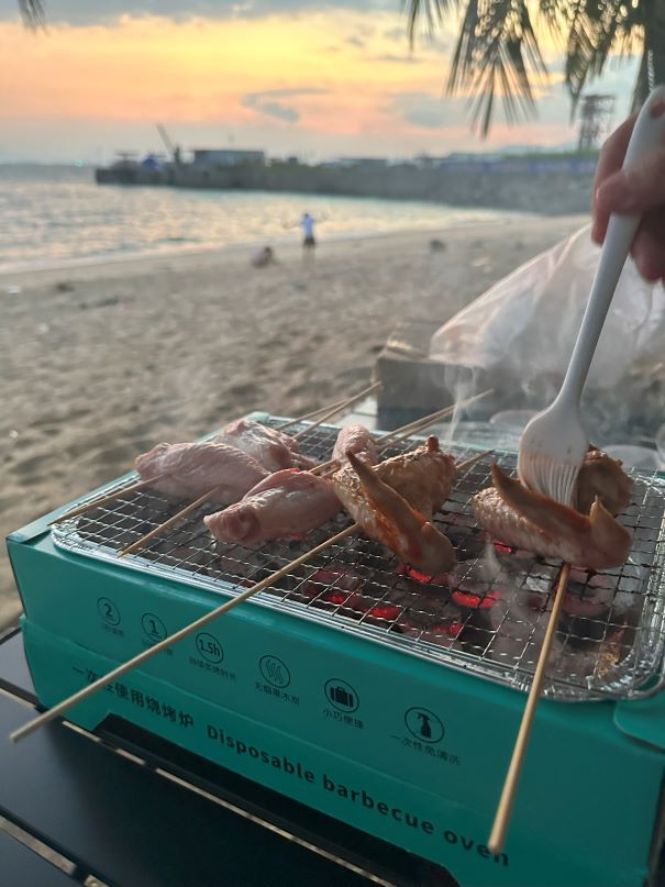 海滩烧烤