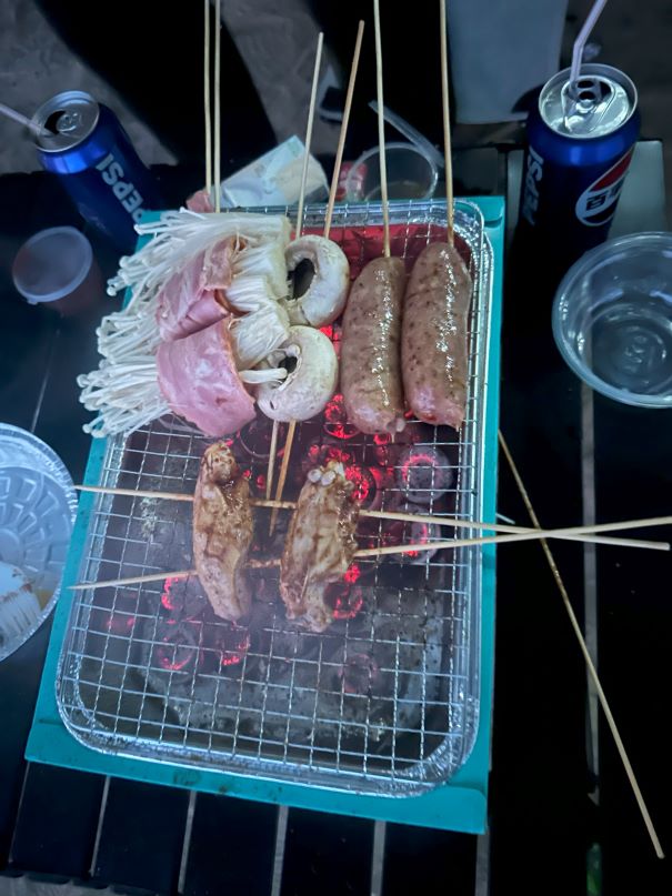 海滩烧烤